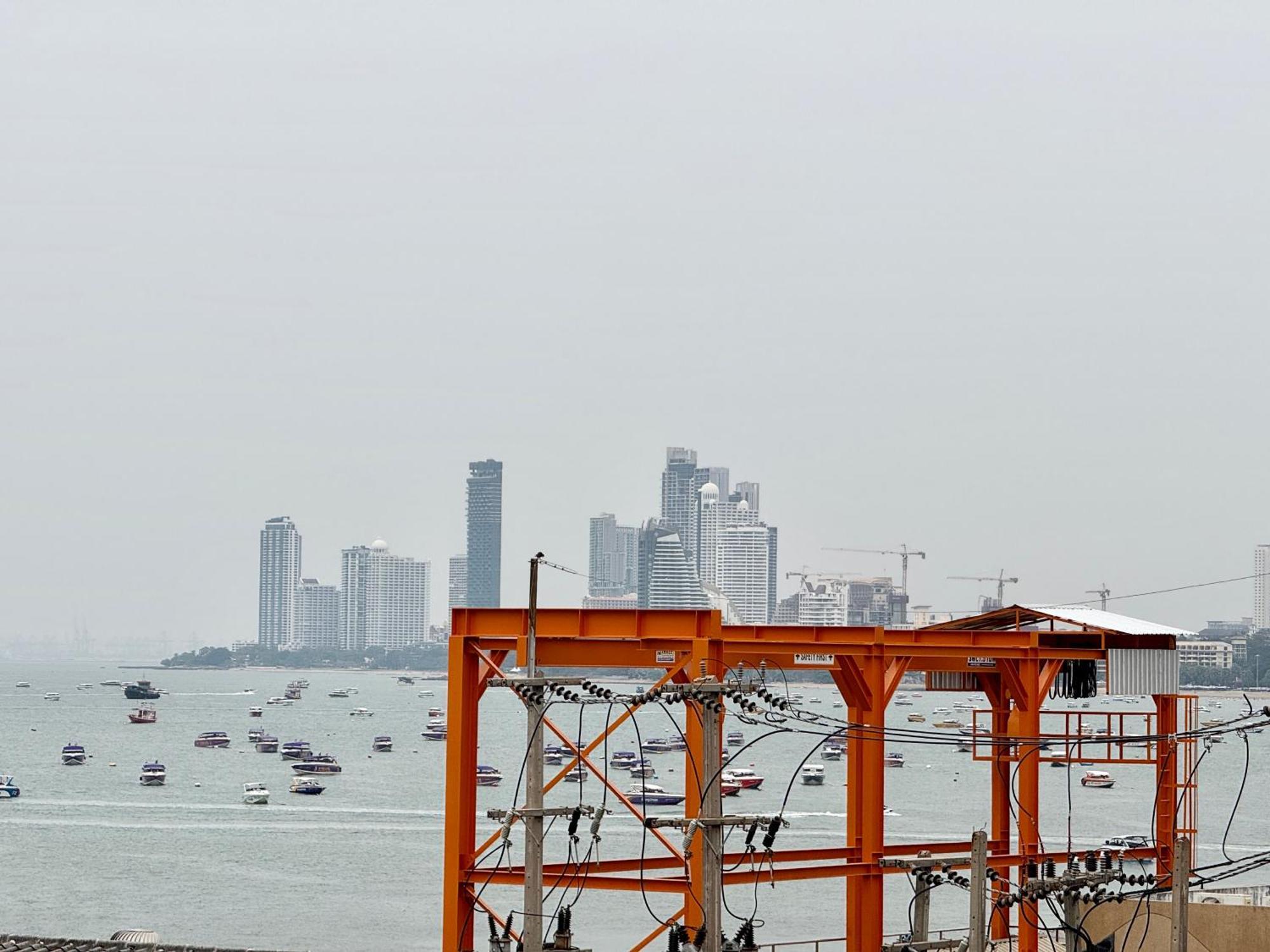 Pumpui Place Pattaya Dış mekan fotoğraf